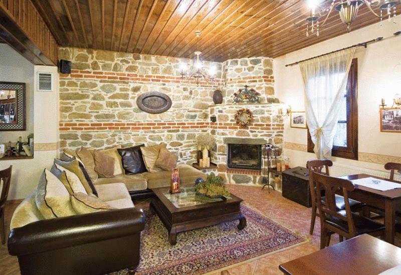 Villa Kastanodasos Emporio  ภายนอก รูปภาพ